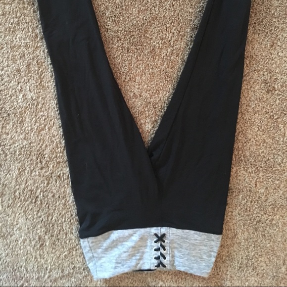 Pink Victoria secret leggings - Picture 2 of 2